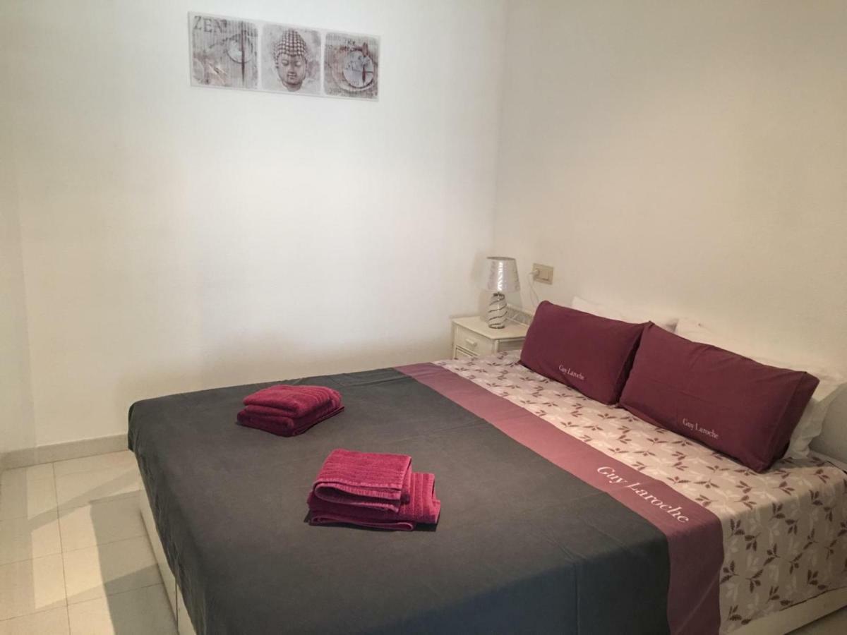 Appartement Pinogrande Рохалес Екстериор снимка