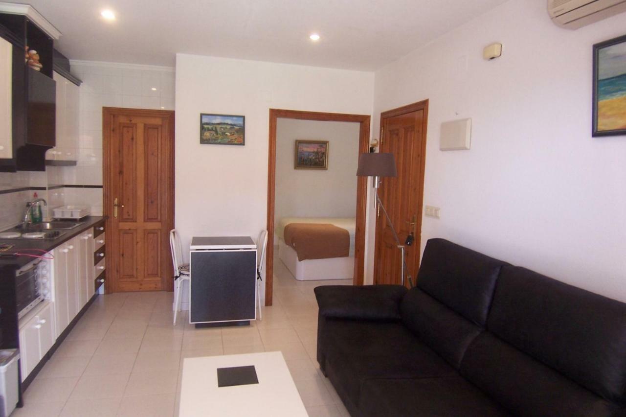 Appartement Pinogrande Рохалес Екстериор снимка