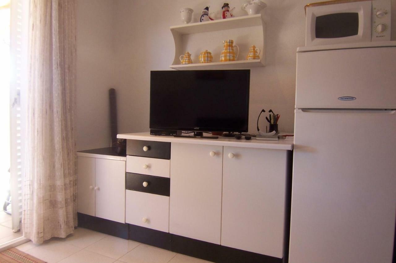 Appartement Pinogrande Рохалес Екстериор снимка