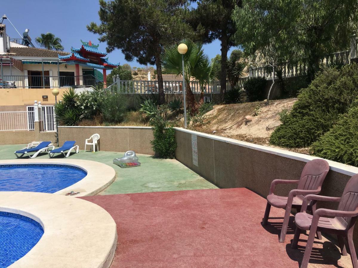 Appartement Pinogrande Рохалес Екстериор снимка